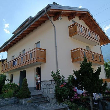 Mansarda A Carciato, Trilocale In Montagna Apartment Dimaro Ngoại thất bức ảnh