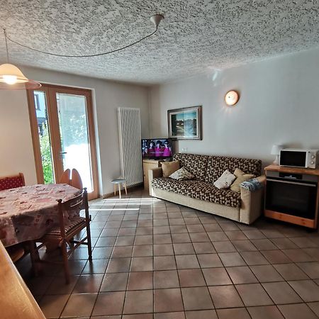 Mansarda A Carciato, Trilocale In Montagna Apartment Dimaro Ngoại thất bức ảnh