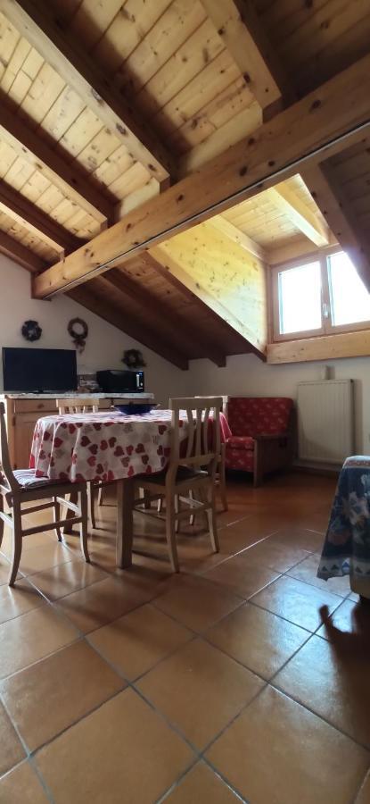 Mansarda A Carciato, Trilocale In Montagna Apartment Dimaro Ngoại thất bức ảnh