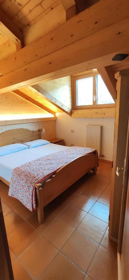 Mansarda A Carciato, Trilocale In Montagna Apartment Dimaro Ngoại thất bức ảnh