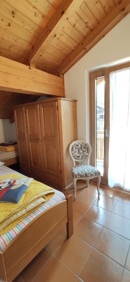 Mansarda A Carciato, Trilocale In Montagna Apartment Dimaro Ngoại thất bức ảnh